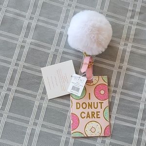 Pom-Pom Luggage Tag by Slant